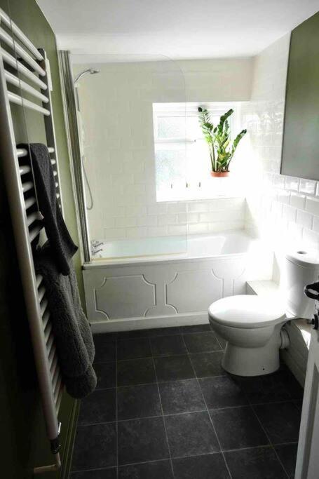 Regency Cottage 10 Minutes From Bath City Centre Eksteriør billede